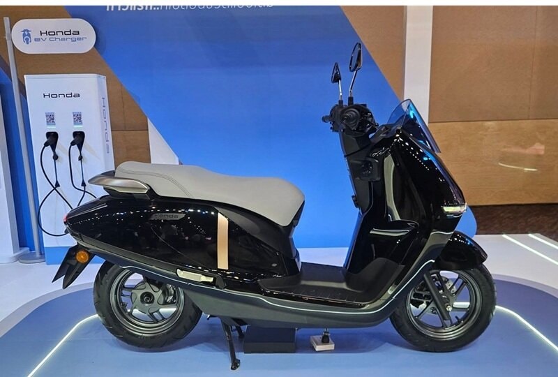 Honda UC3 là mẫu xe điện có tốc độ nhanh nhất của Honda tại Việt Nam