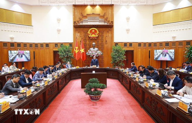 Thủ tướng Phạm Minh Chính chủ trì Phiên họp lần thứ năm của Ban Chỉ đạo xây dựng nhà máy điện hạt nhân. (Ảnh: Dương Giang/TTXVN) ttxvn-thu-tuong-chu-tri-phien-hop-lan-thu-nam-cua-ban-chi-dao-xay-dung-nha-may-dien-hat-nhan-2.jpg