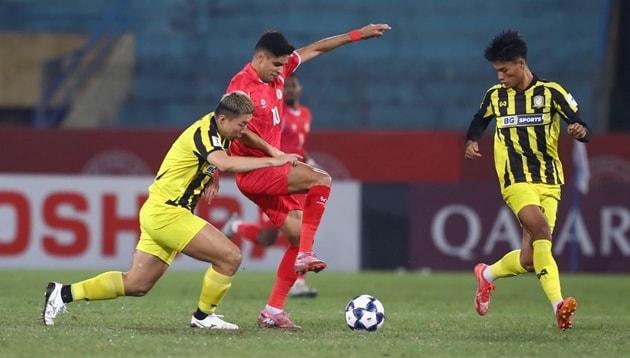 Tampines Rovers tiếp tục thua đậm CAHN tại giải đấu châu lục.