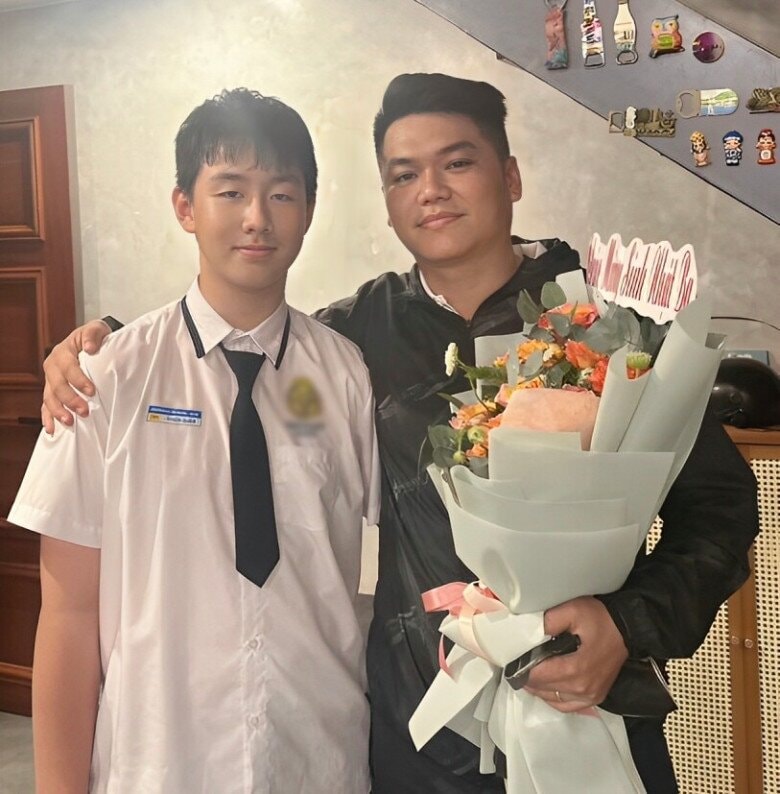 Trung Kiên hết lòng yêu thương con riêng của vợ.