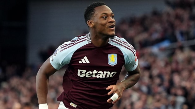 Jhon Duran từng được các ông lớn thèm khát khi khoác áo Aston Villa.