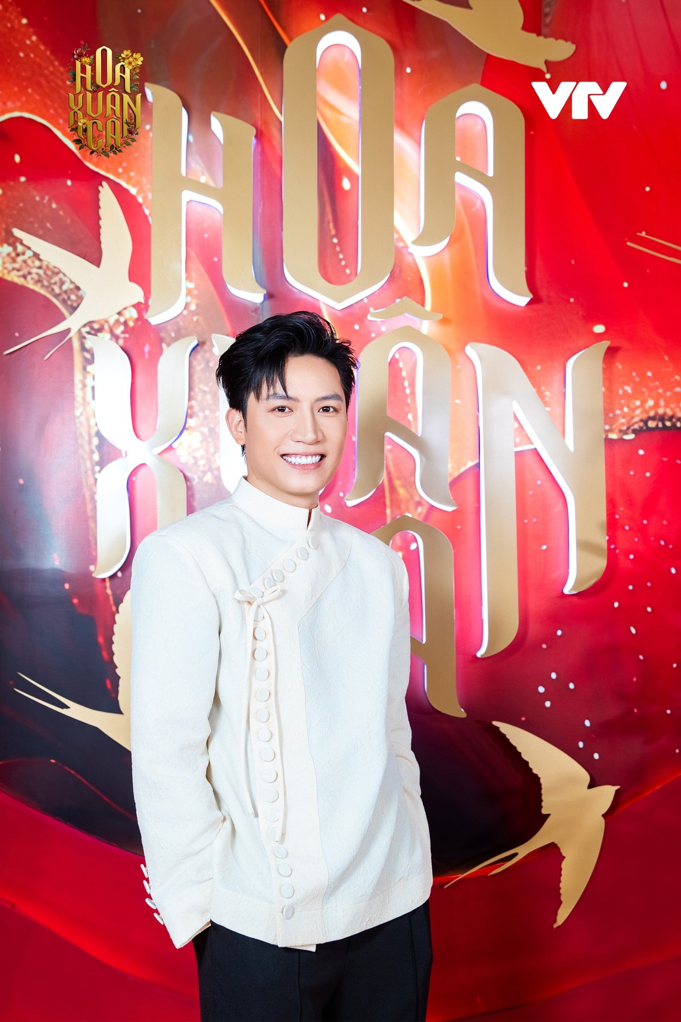 Ca sĩ Anh Tú