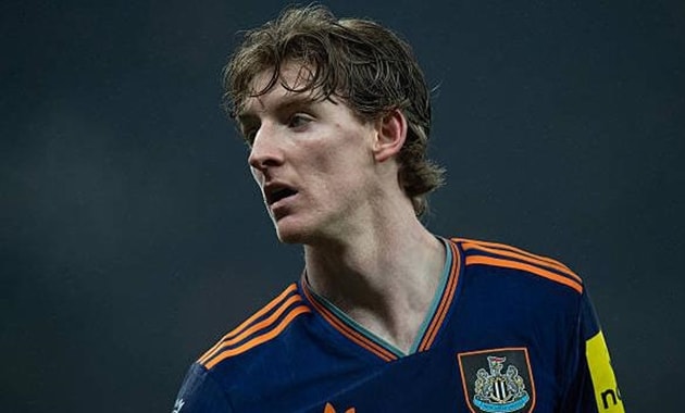 Liverpool sẵn sàng chi số tiền kỷ lục để đưa Anthony Gordon trở lại vùng Merseyside.