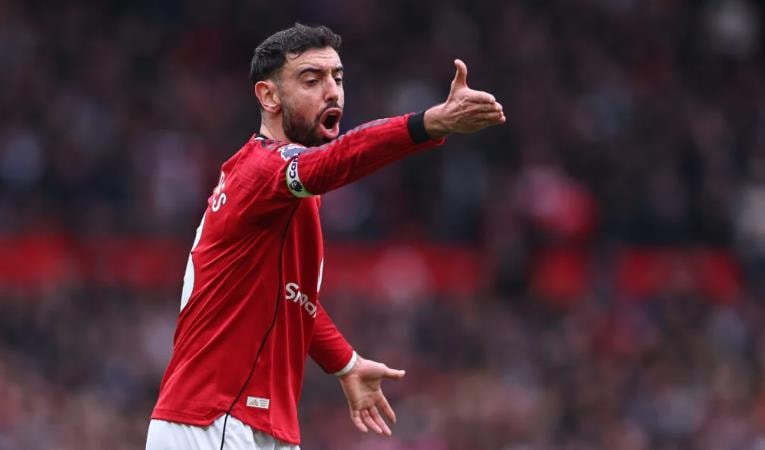 Bruno Fernandes bùng nổ mạnh mẽ trong vai trò hộ công dưới thời Carrick