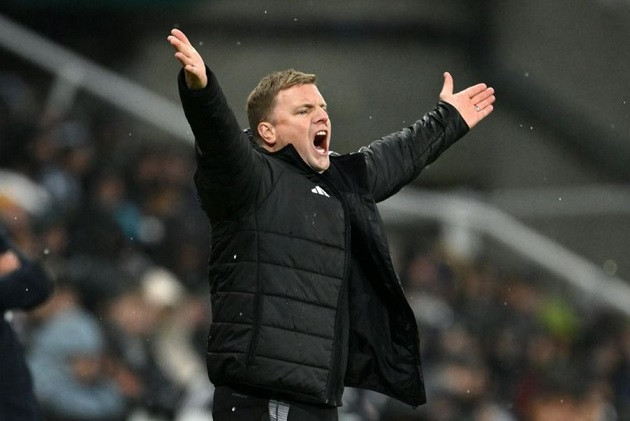 HLV Eddie Howe đối mặt với áp lực lớn tại Newcastle United