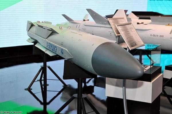 Đầu dò đa băng tần của tên lửa Kh-58UShKE