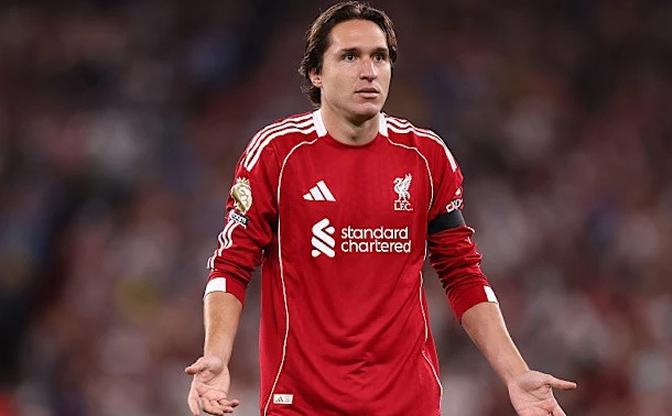 Federico Chiesa trong tầm ngắm của West Ham United