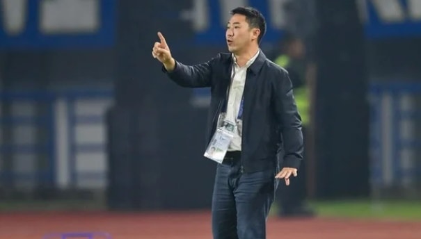 Chủ tịch CLB Thái Lan Ratchaburi FC hài lòng với chiến thắng trước Nam Định.