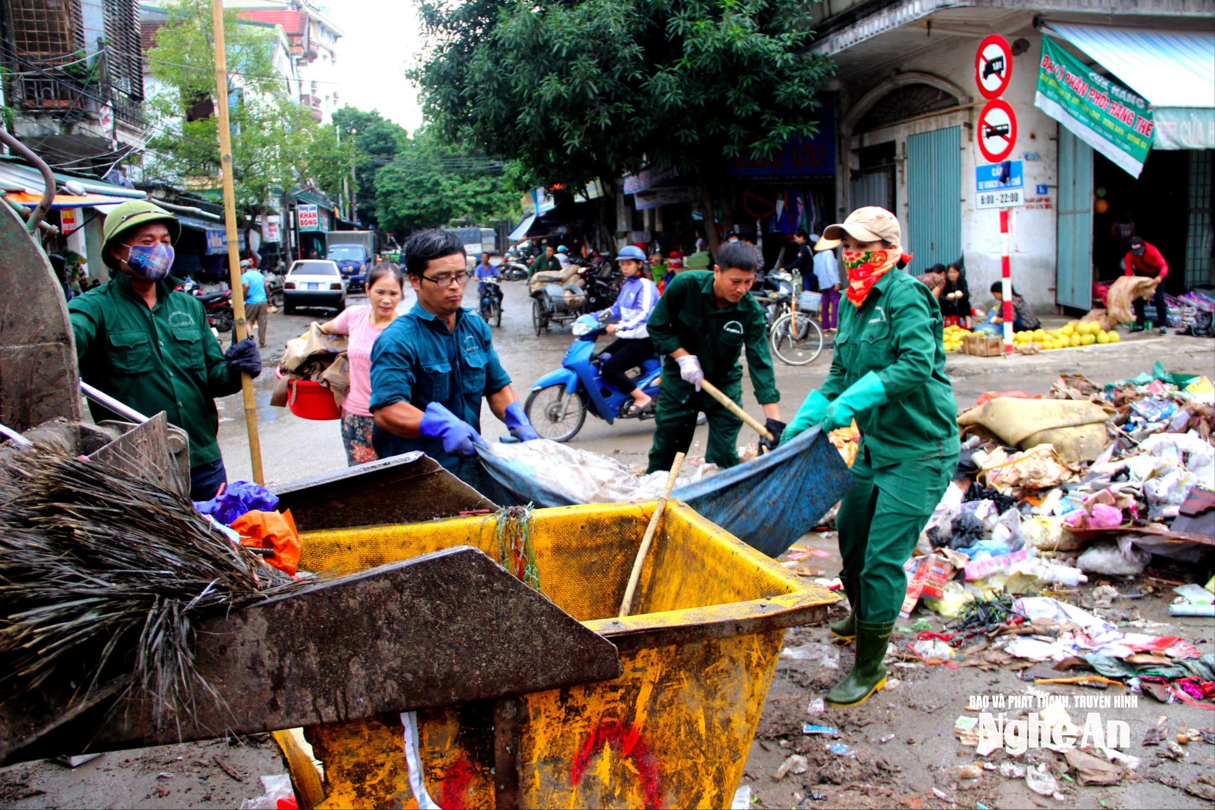 uploaded-quanganbna-2019_10_19-_bna_don_rac_anh_qa3068522_19102019.jpg