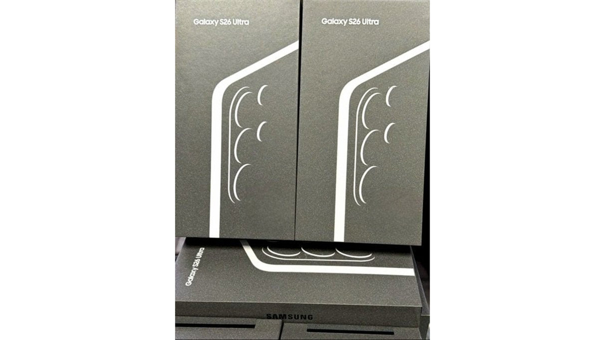 Hộp đựng Galaxy S26 Ultra với thiết kế tối giản nhấn mạnh vào cụm camera