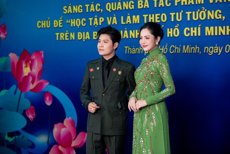 Duyên Quỳnh và nhạc sĩ Nguyễn Văn Chung trong một dự án âm nhạc.