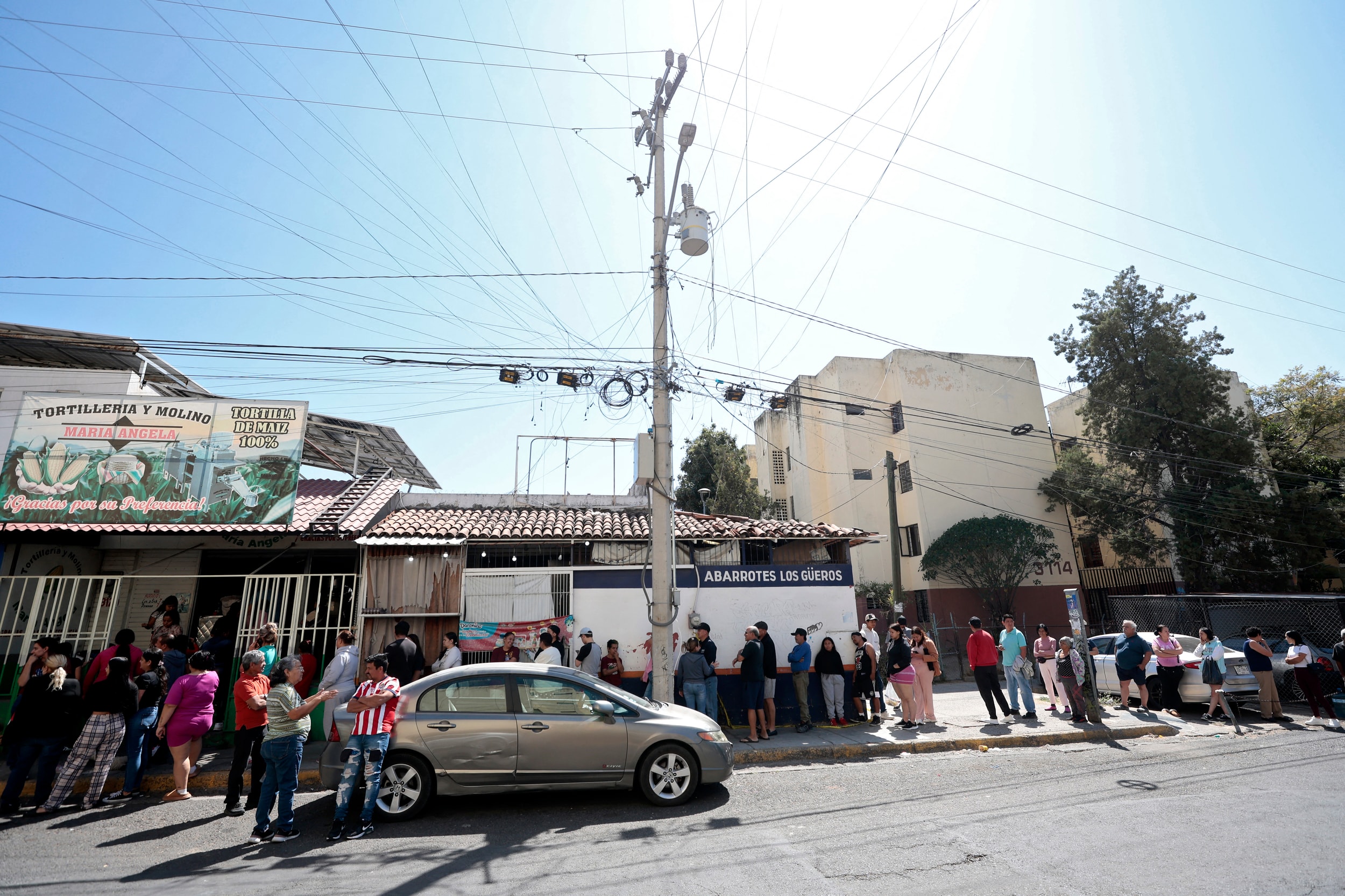afp__20260223__98ny992__v1__highres__mexicocrimedrugtraffickingoperationaftermath.jpg