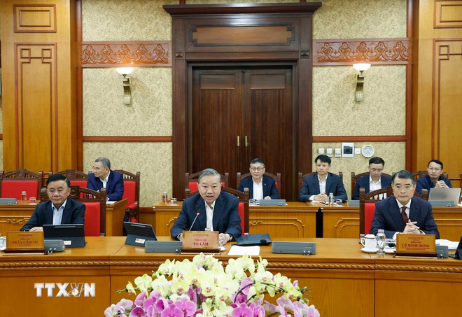 Tổng Bí thư Tô Lâm: Tuyệt đối không xảy ra tình trạng du Xuân kéo dài, lơ là nhiệm vụ- Ảnh 2.