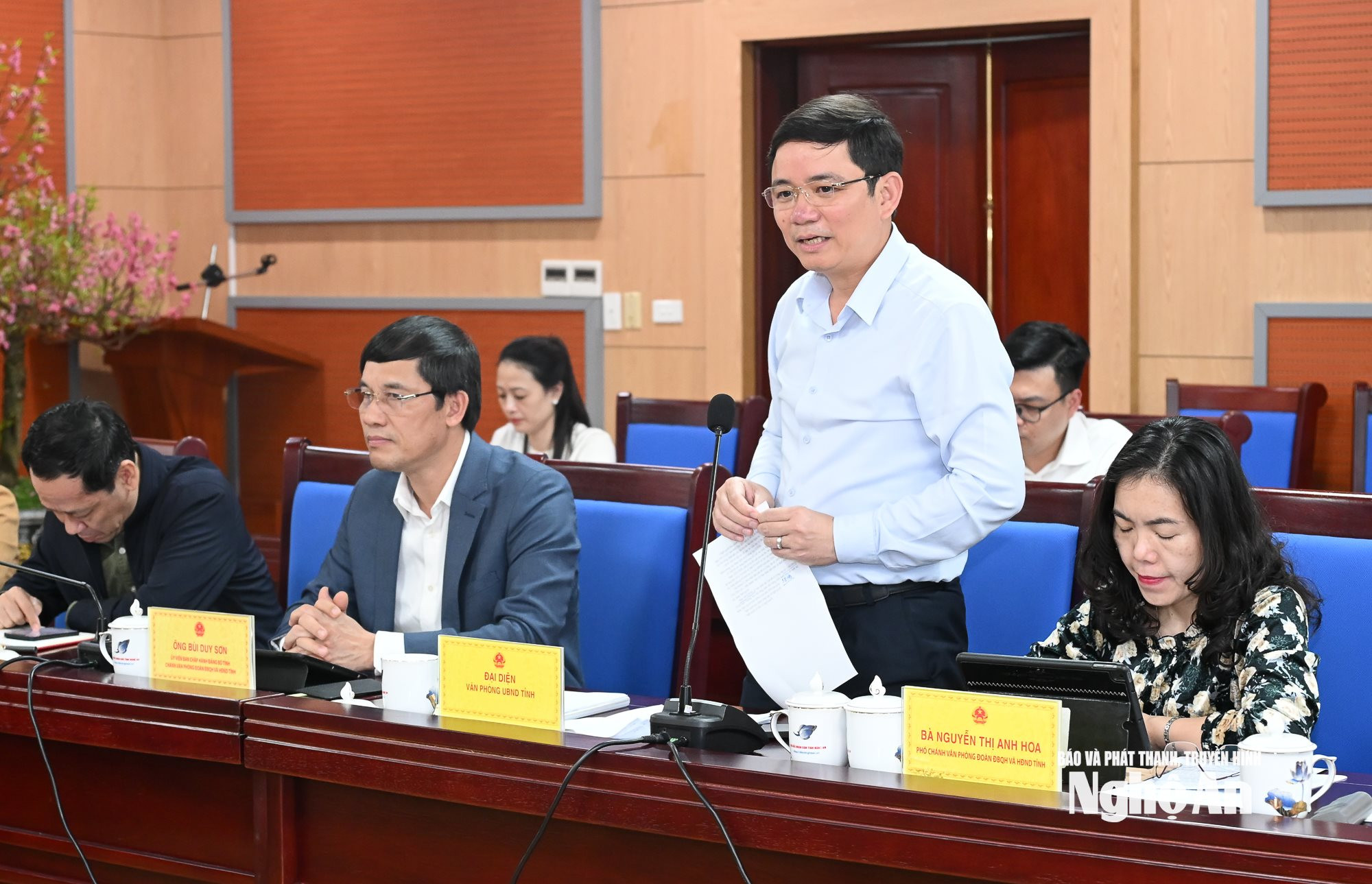 Họp thường trực HĐND tỉnh-1