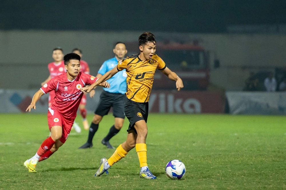 Thanh Hoá là bên mở tỷ số nhưng không thể giữ điểm.