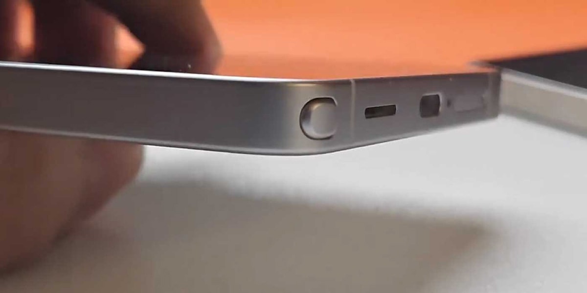 Người dùng không thể đút ngược bút S Pen vào Galaxy S26 Ultra vì nó có thể gây mất thẩm mỹ
