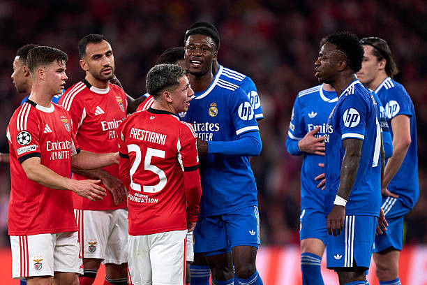 Vinicius Junior đối mặt với áp lực lớn trong trận lượt về với Benfica.