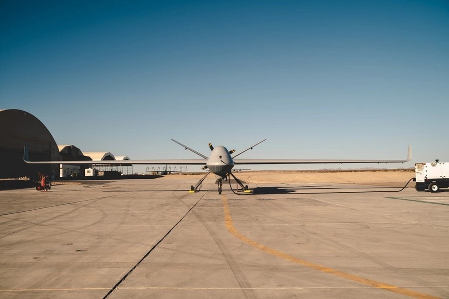 Drone MQ-9B Reaper của General Atomics tại bãi thử quân sự