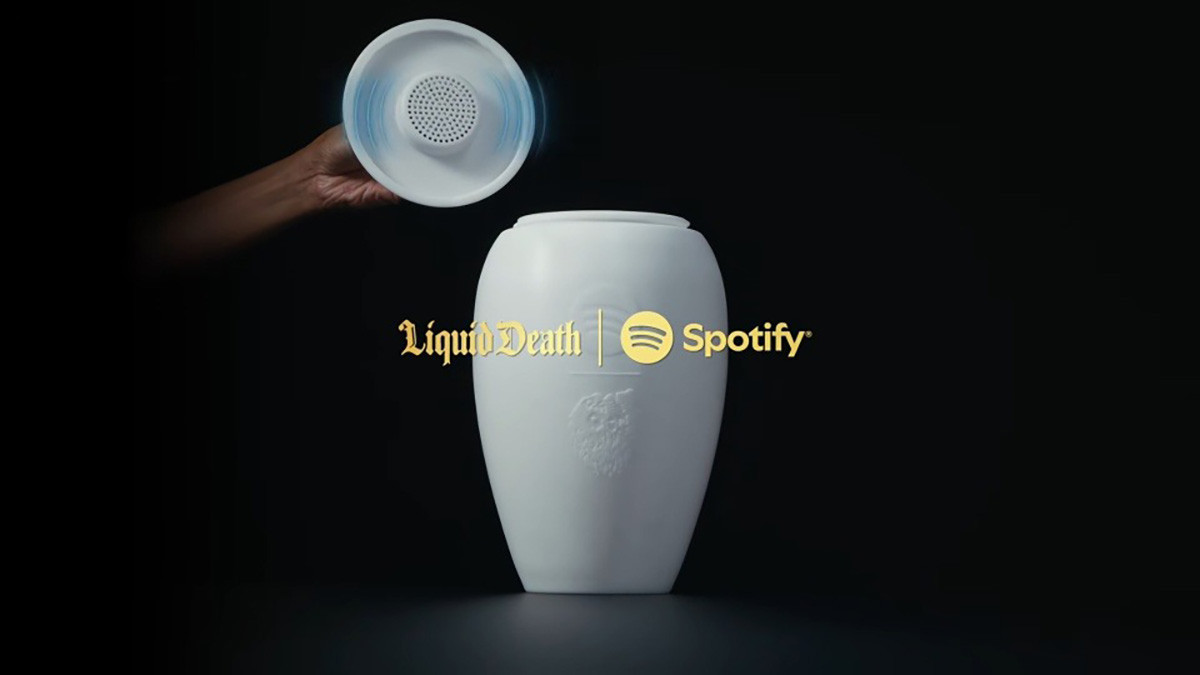 Toàn bộ phần loa bluetooth được gói gọn trong chiếc nắp bình