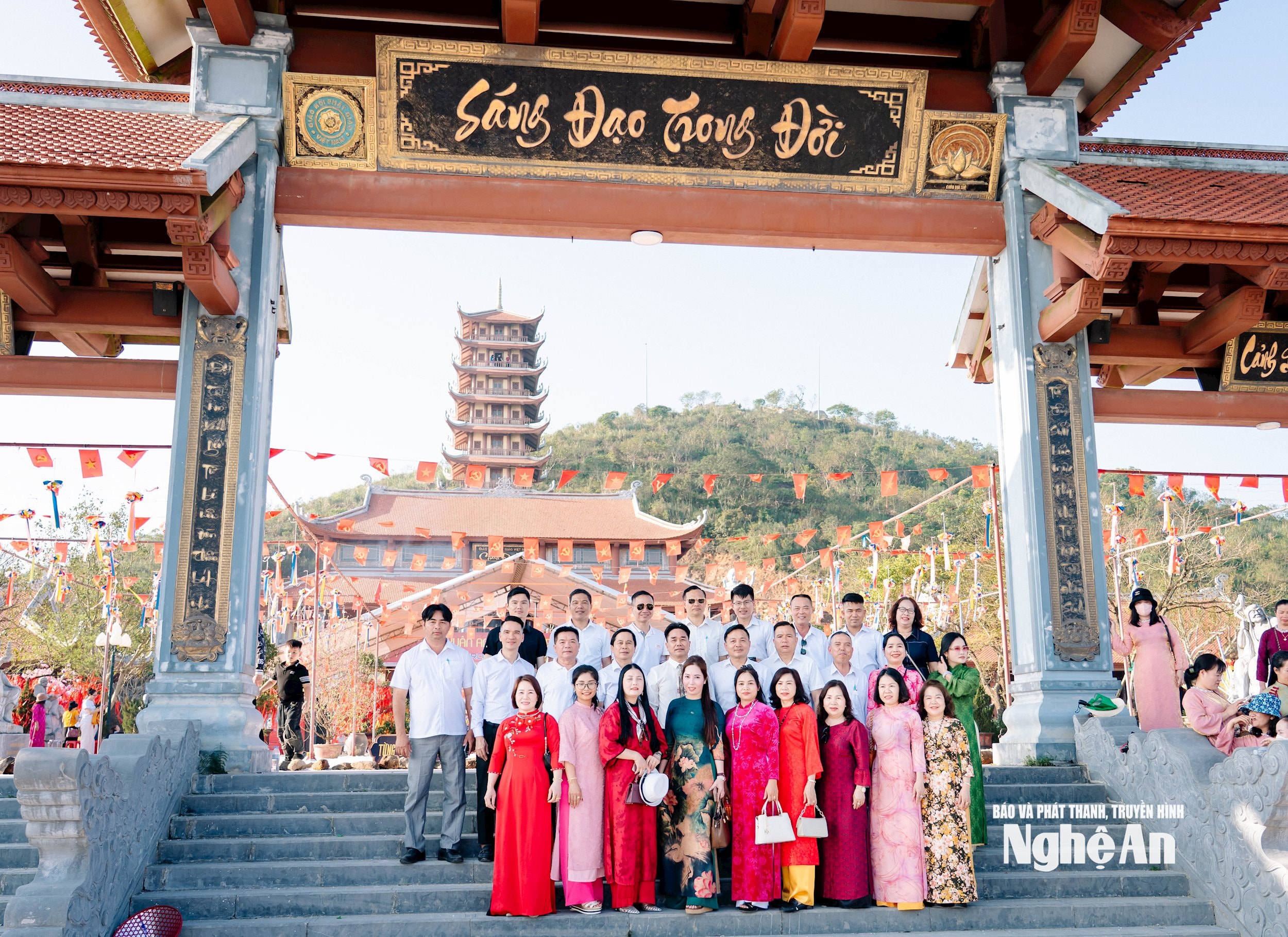 Hiep hoi BDS chua Dai Tue 2-00282