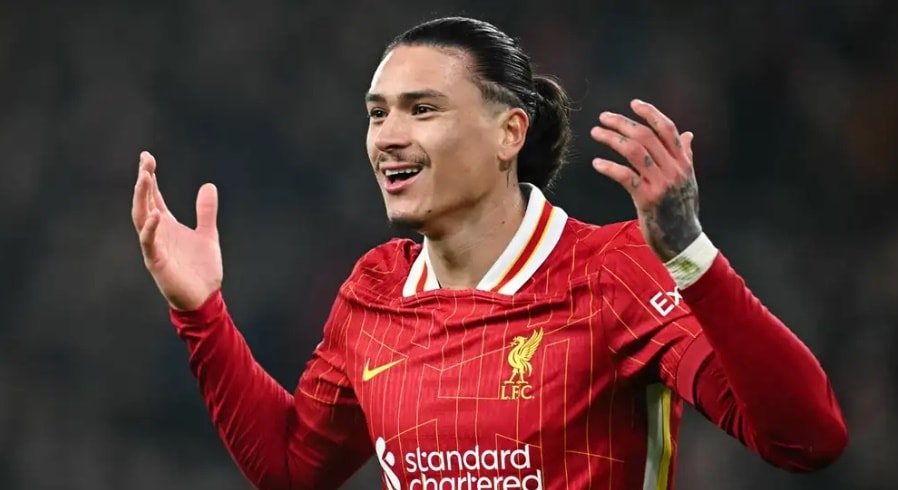 Darwin Nunez trong màu áo Liverpool tại Ngoại hạng Anh