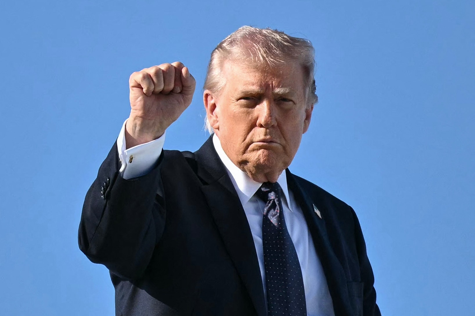 afp__20260301__99ha4c4__v3__highres__uspresidenttrumpreturnstothewhitehousefromweeke.jpg