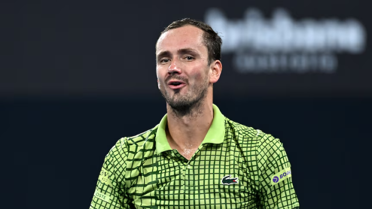 Daniil Medvedev đang bị mắc kẹt tại Dubai do không phận đóng cửa sau căng thẳng Mỹ - Iran.