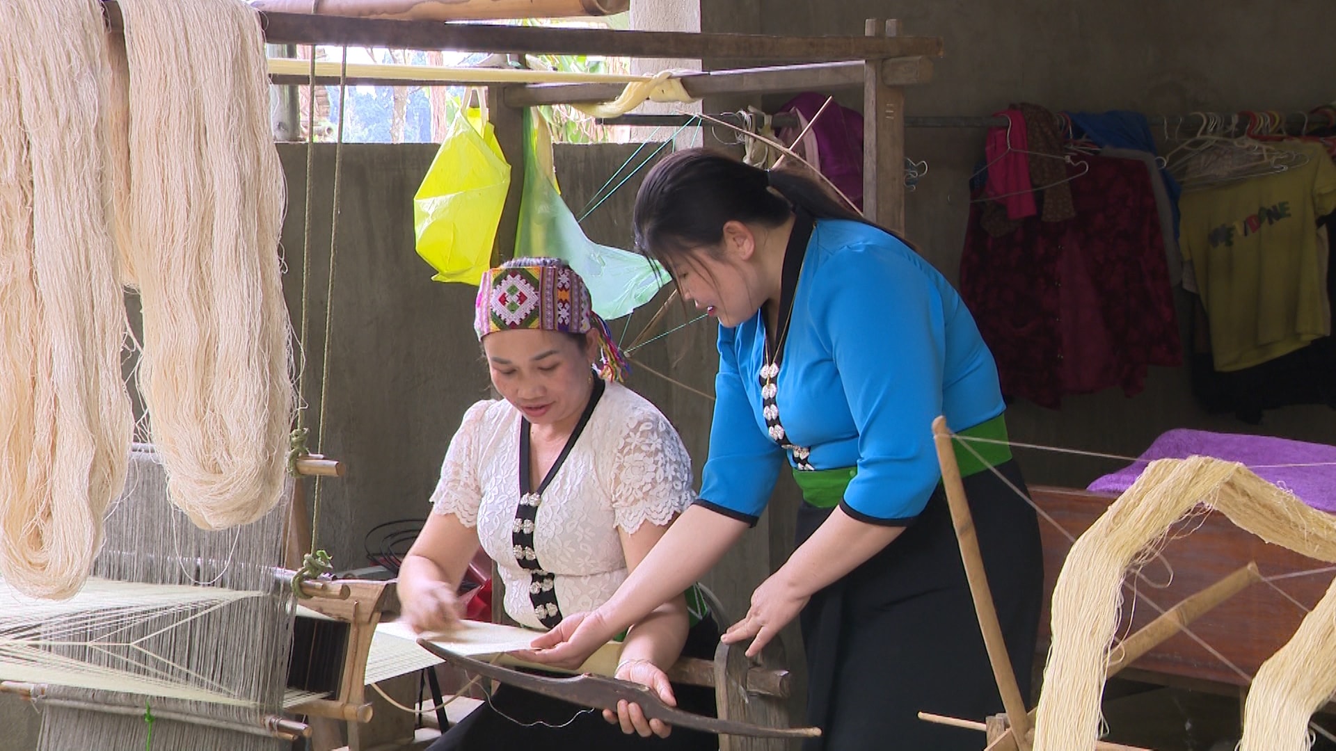 Chi Lang Thi Huong huong dan ky nang det tho cam