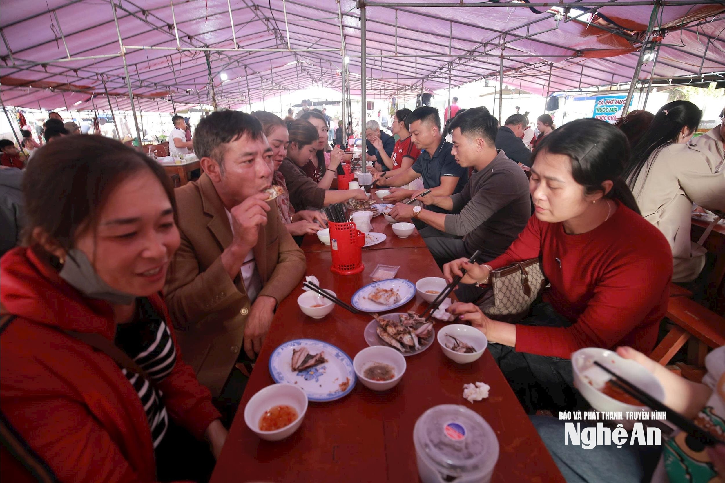 tapınak 7551440138223_afd1c1b36153c9a8ae67293e7cc05dcd