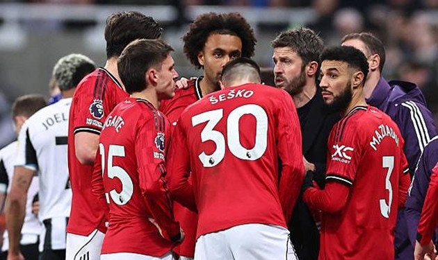 Michael Carrick đang nuông chiều các cầu thủ Manchester United?