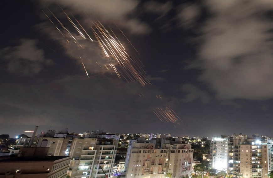 Mô phỏng đạn tên lửa THAAD đánh chặn mục tiêu ở giai đoạn cuối