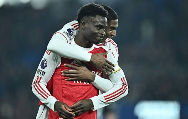 Bukayo Saka (7.7/10): Đánh dấu trận thứ 300 cho CLB bằng bàn thắng sớm. Sự quyết đoán là rất đáng khen.