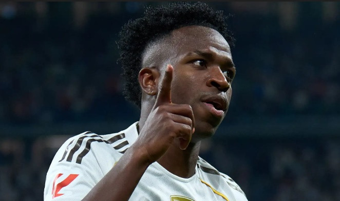 Vinicius Jr không muốn Real Madrid chiêu mộ tiền vệ Rodri.