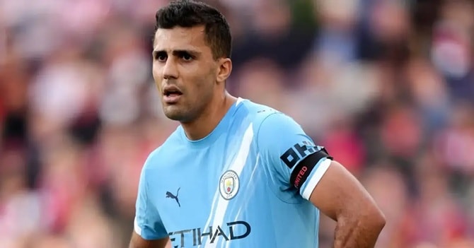 Real Madrid đang đẩy nhanh quá trình đàm phán chiêu mộ tiền vệ Rodri.