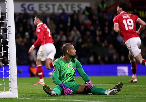 Thủ môn Robert Sanchez mắc sai lầm dẫn đến bàn thua của Chelsea