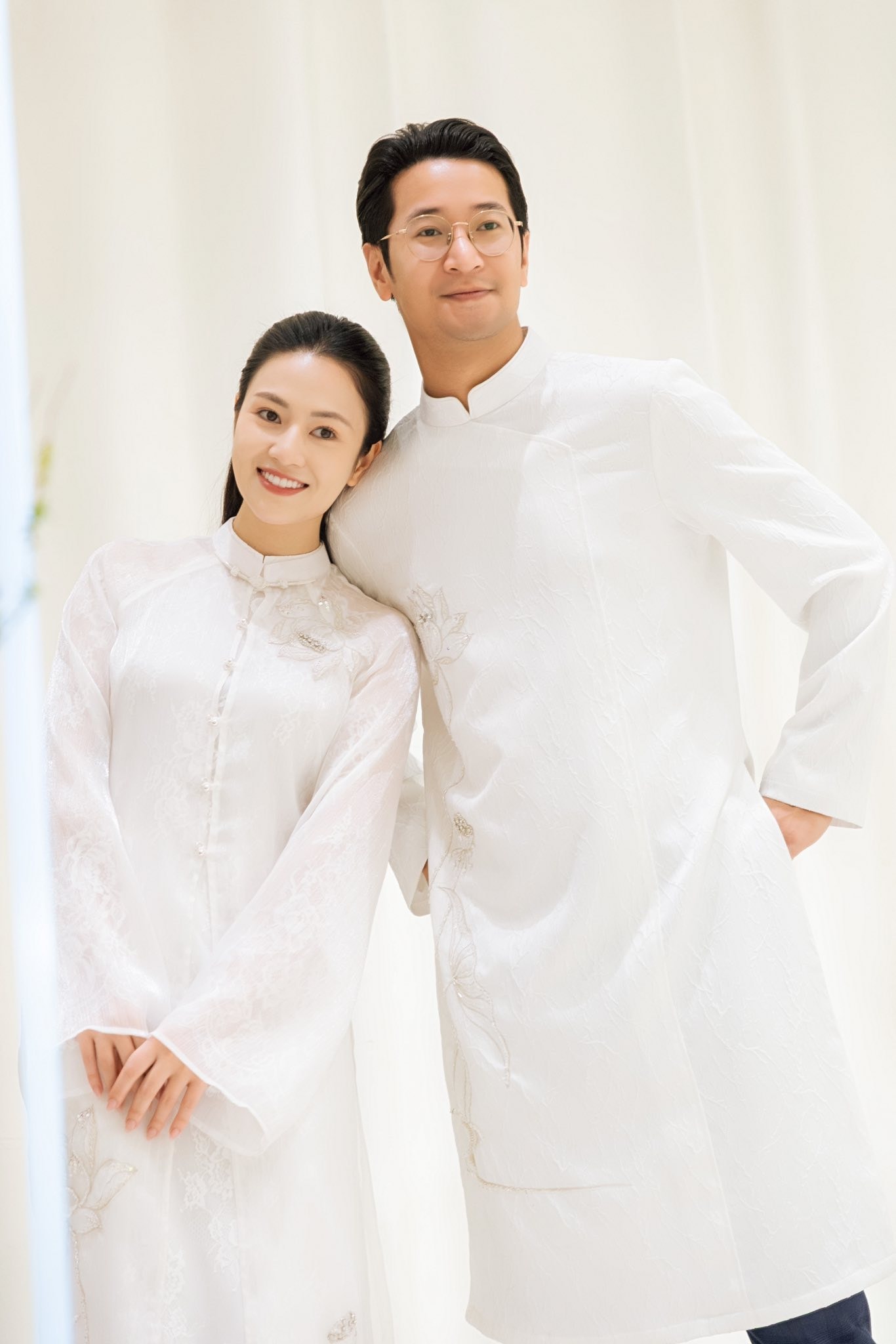 Việt Hoa xinh đẹp trong lễ ăn hỏi, sắp xuất hiện ở phim mới - Ảnh 7.