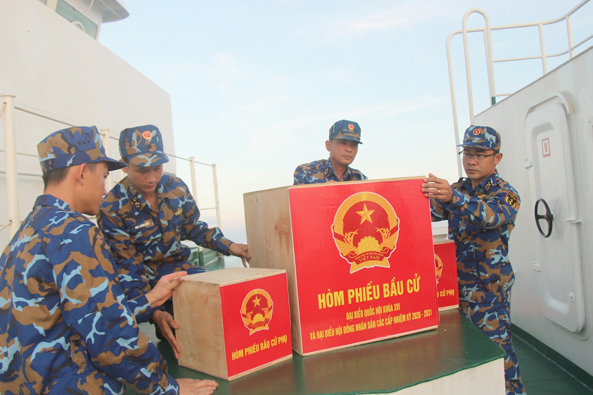 bầu cử 3.jpg