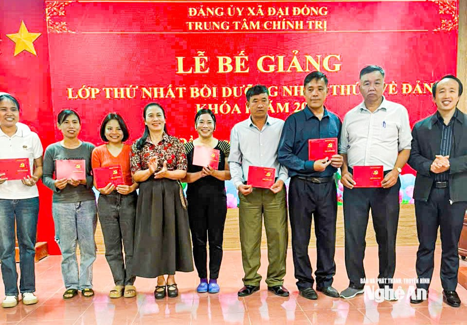 lớp cảm tình đảng_1 Đại đồng