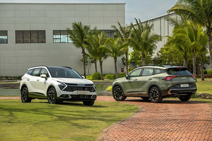 Phần đuôi xe KIA Sportage với cụm đèn hậu LED thiết kế sắc sảo