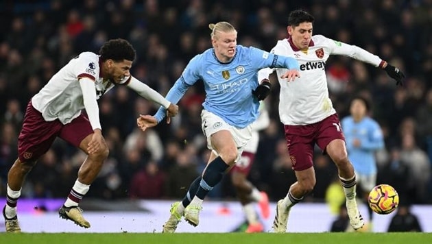 Man City nỗ lực giành trọn 3 điểm trước West Ham tại London Stadium.