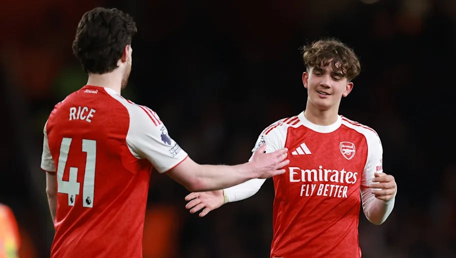 Declan Rice đóng vai trò điều tiết lối chơi của Arsenal