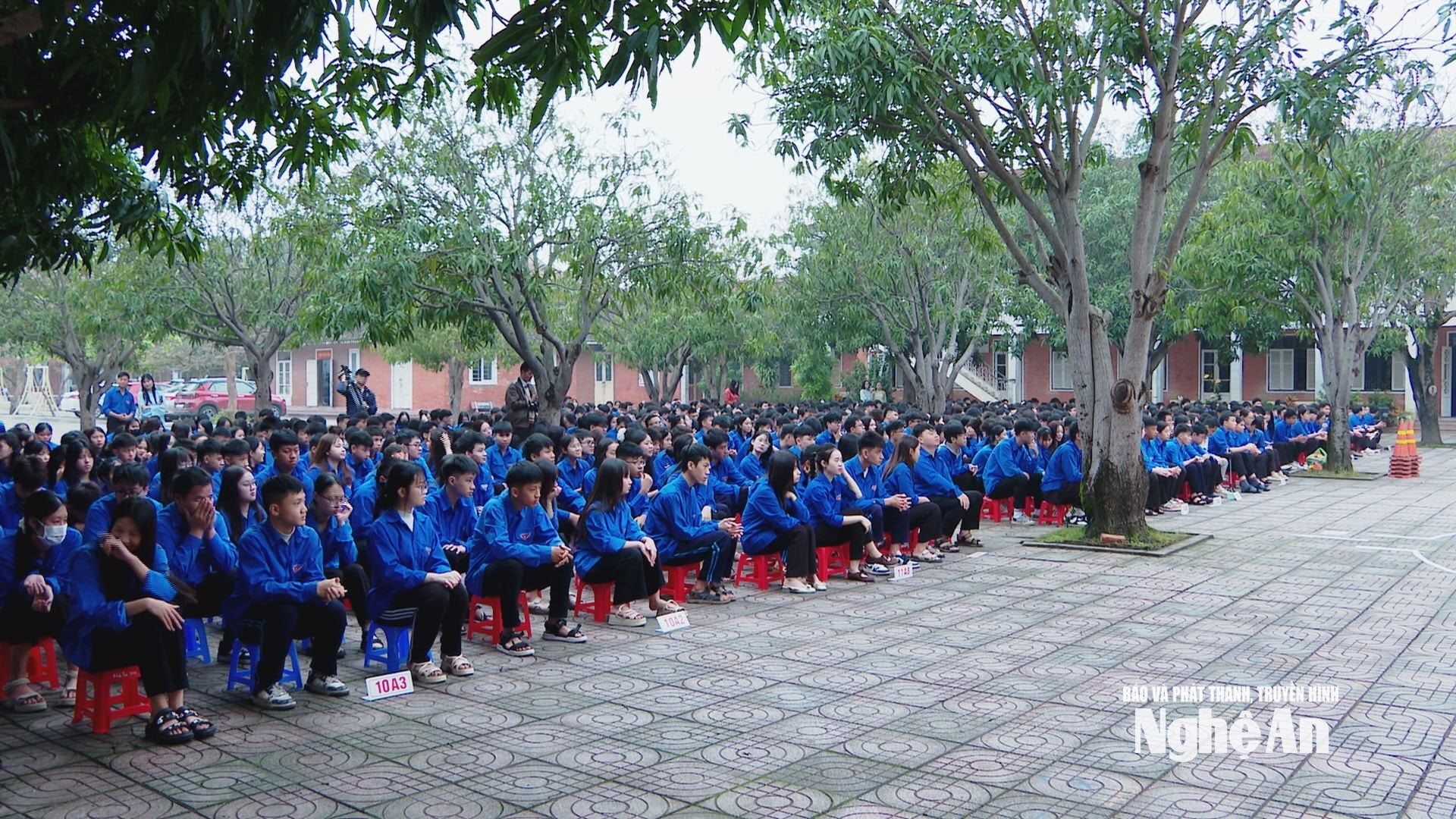 bna_toan.jpg