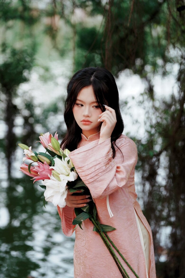 MC Bạch Lan Phương khiến dân mạng bật cười khi hài hước tuyển con rể sớm cho con gái.