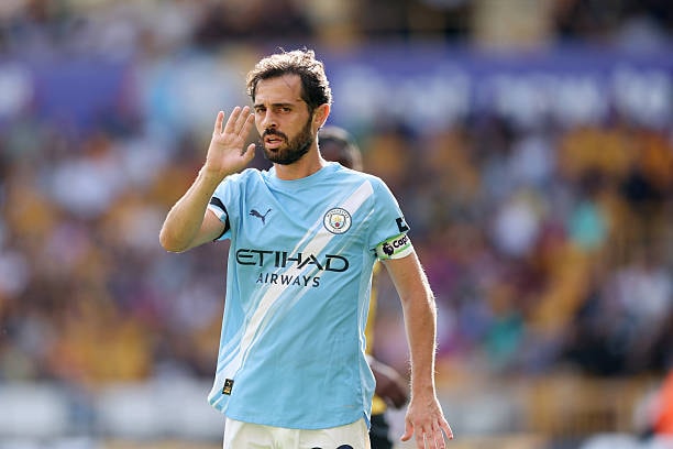 Tiền vệ Bernardo Silva hiện đang phải dẫn dắt nhiều gương mặt mới trong đội hình Man City.