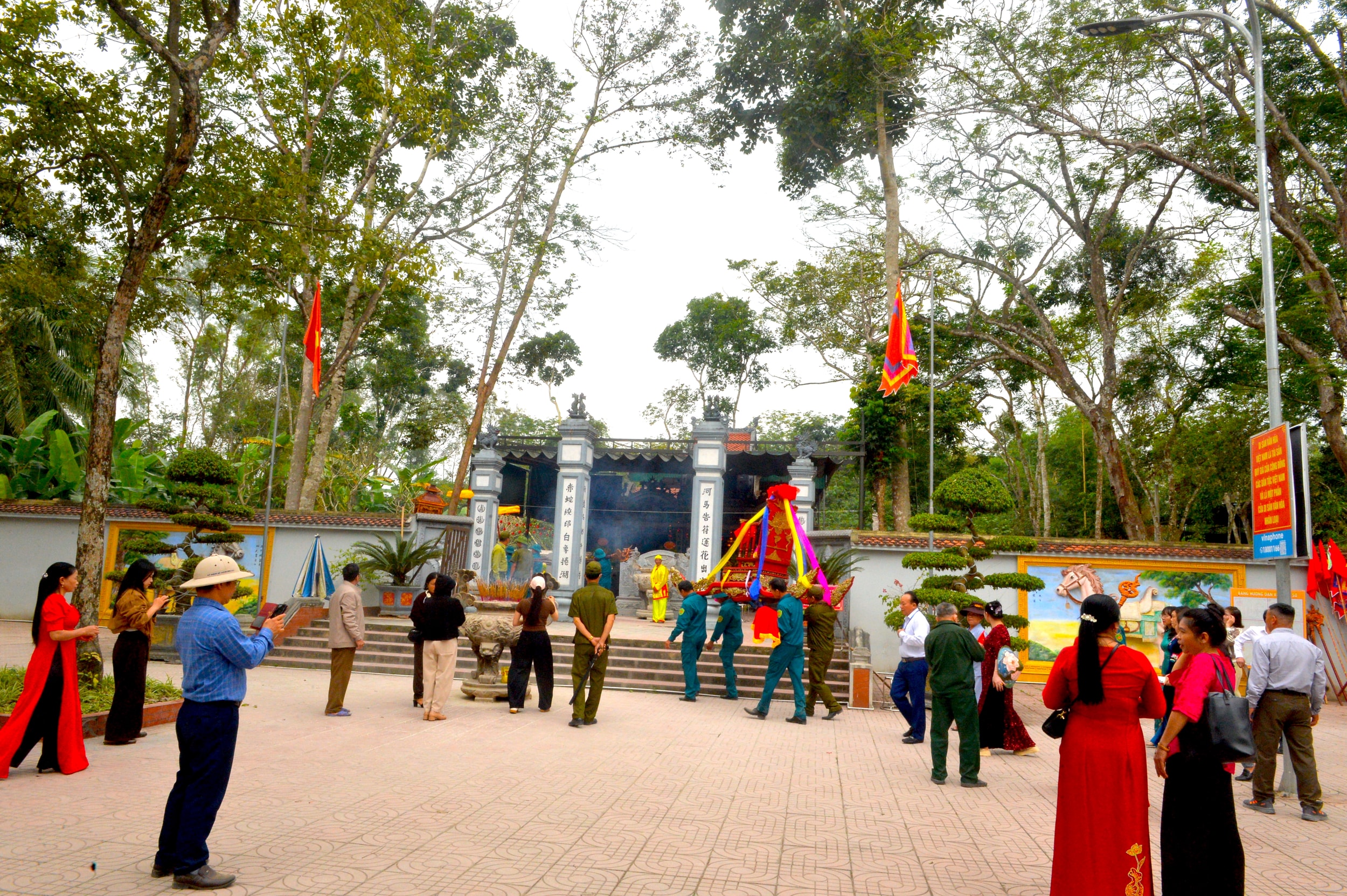 van truong mẻttt