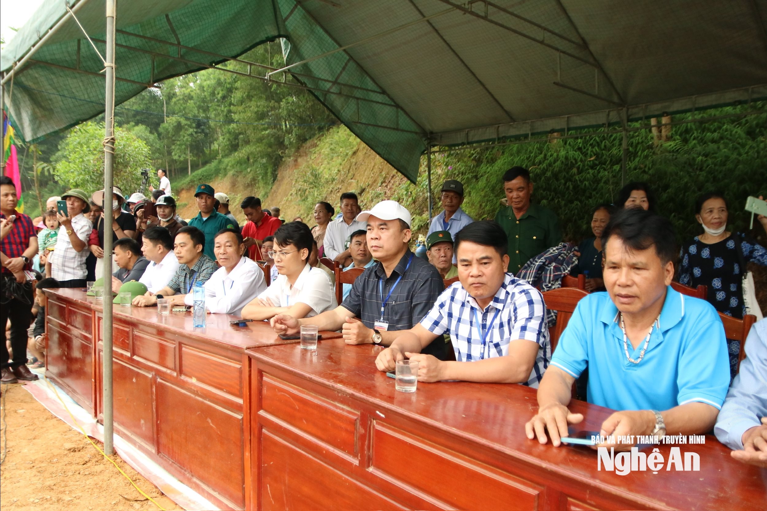 DUA THUYEN (33)