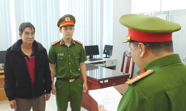  Hai đối tượng bị khởi tố vì sản xuất cà phê... giả -0