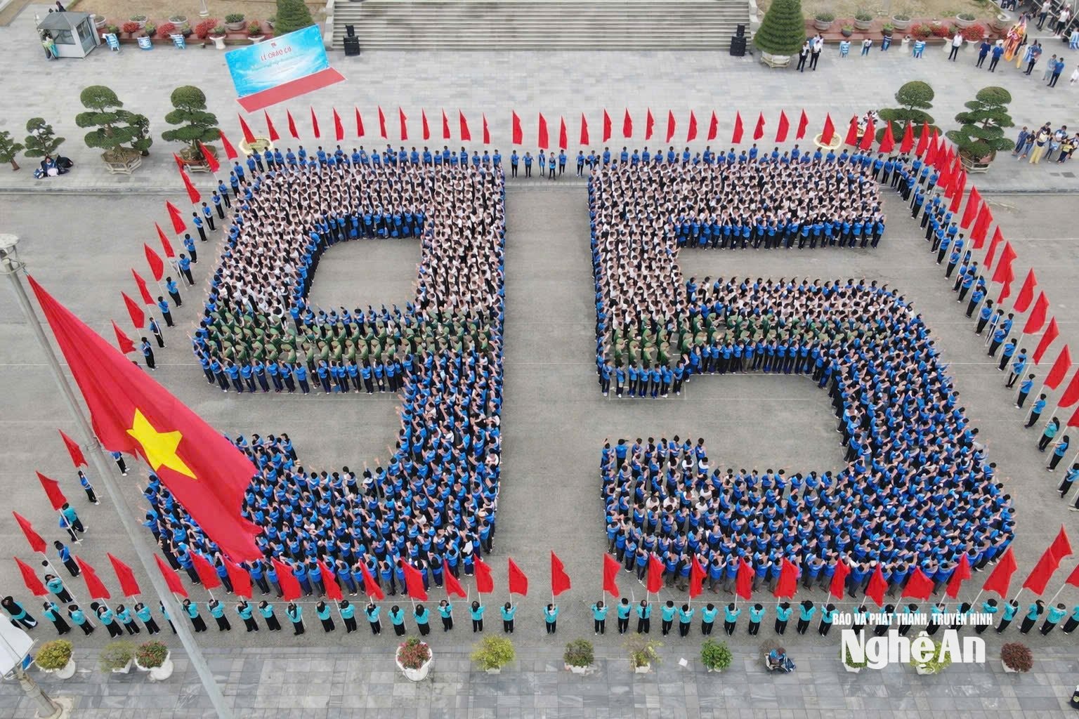 chào cờ
