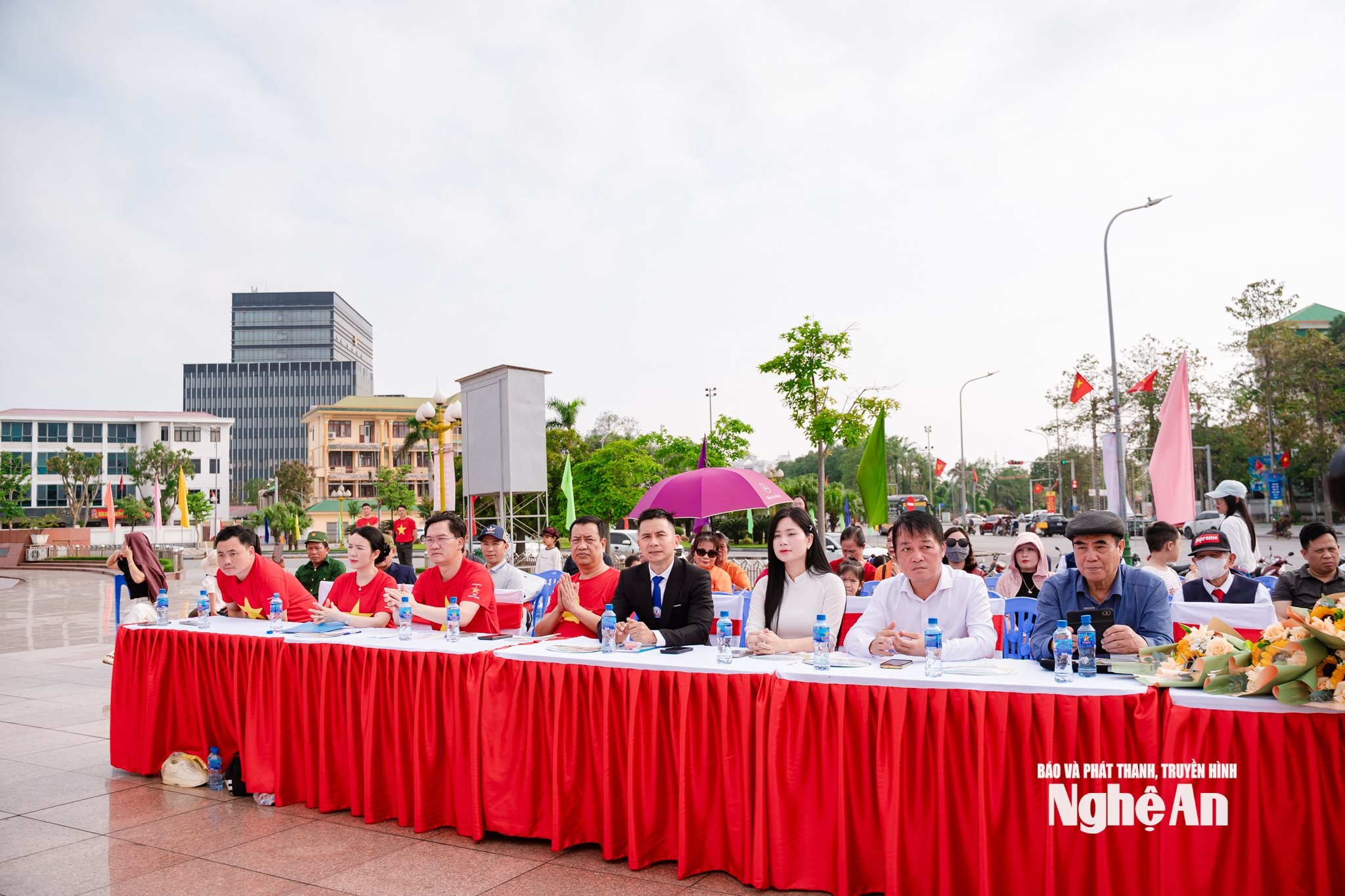 BUOC NHAY (32)