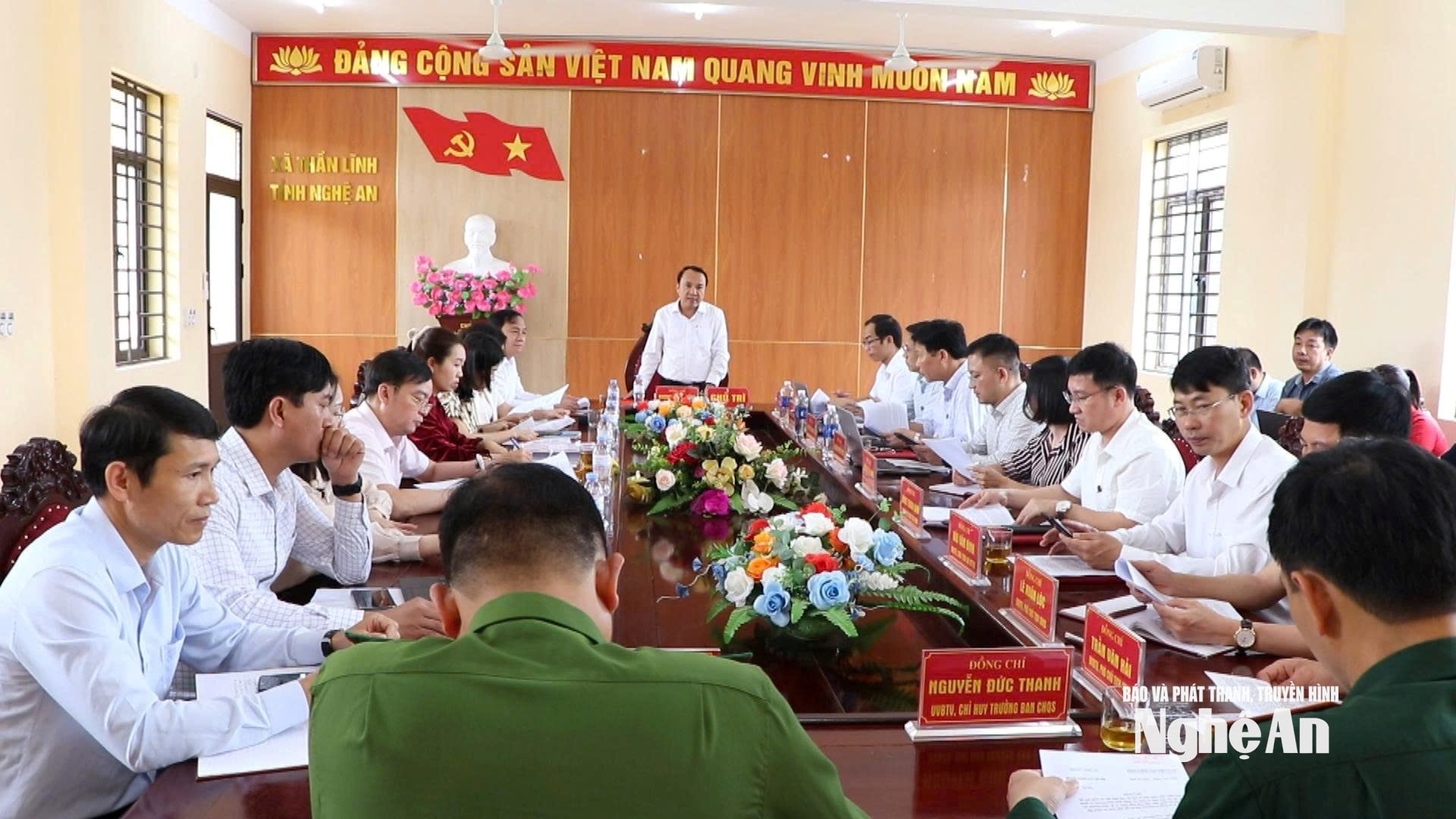 DC Duong Dinh Chinh UV BTV tinh uy chi tri thong qua du thao bao cao